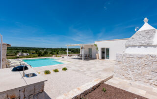 The Trulli Collection - trullo, pool and garden in Valle d'Itria, Puglia