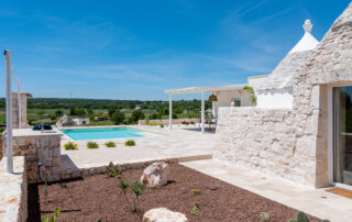 The Trulli Collection - trullo, pool and garden in Valle d'Itria, Puglia